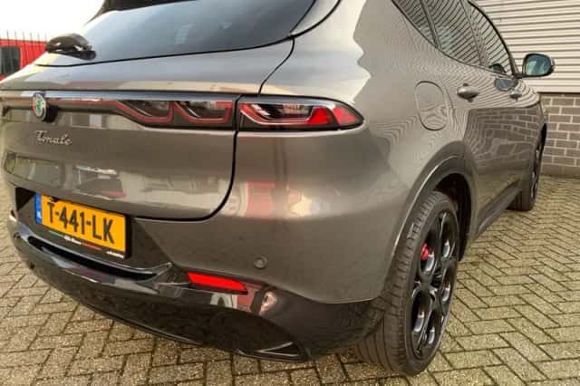 Alfa Romeo Tonale (2023) thumbnail 5