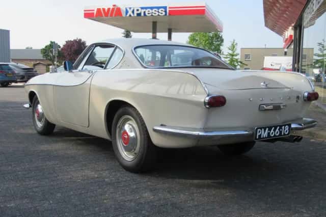 Volvo P1800 (1963) thumbnail 4