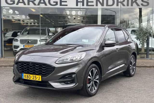 Ford Kuga (2020) thumbnail 1