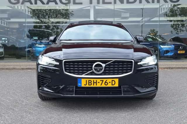 Volvo V60 (2020) thumbnail 5