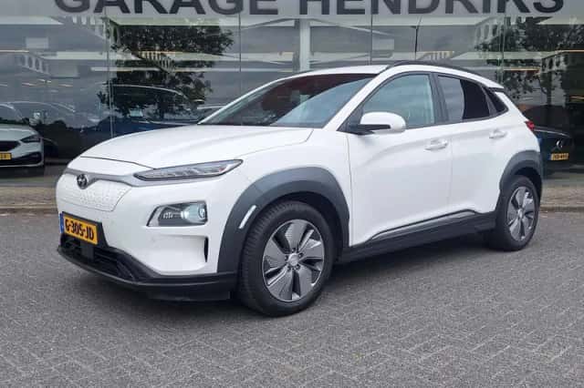 Hyundai Kona (2018) thumbnail 1