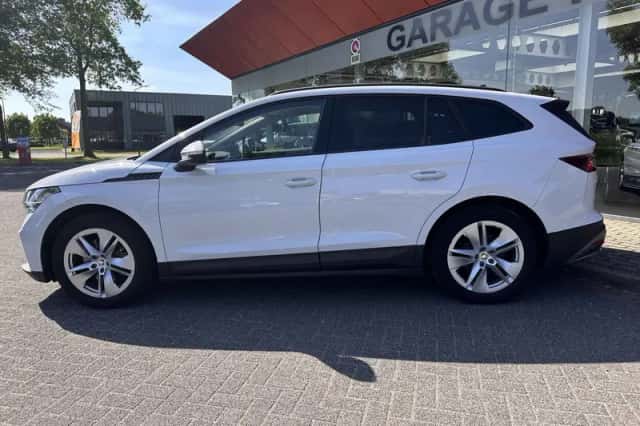 Škoda Enyaq (2021) thumbnail 5