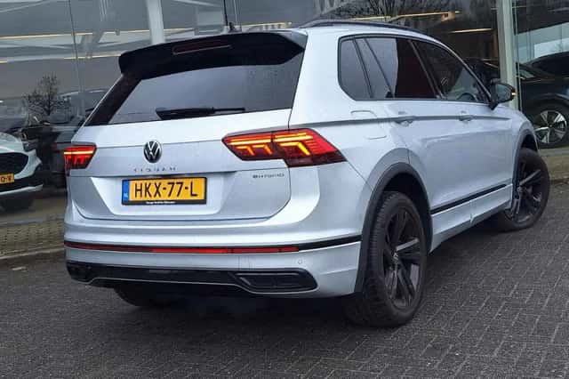 Volkswagen Tiguan (2022) thumbnail 6