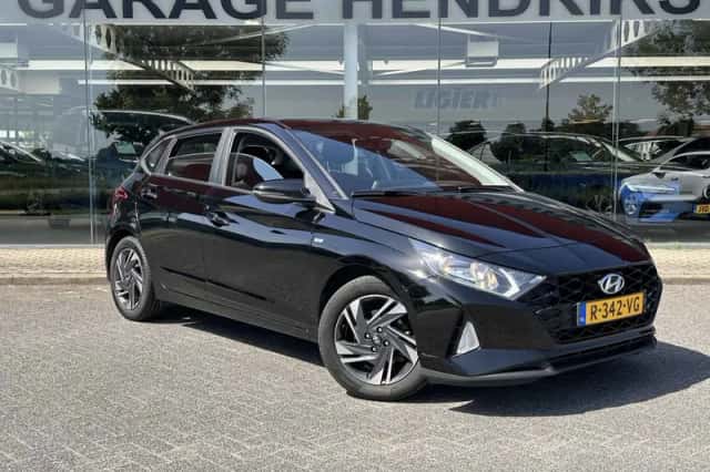 Hyundai i20 (2022) thumbnail 2