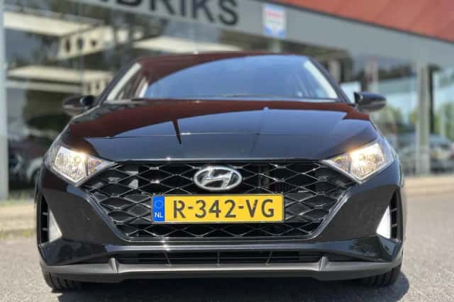 Hyundai i20 (2022) thumbnail 4