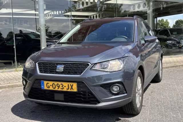 SEAT Arona (2019) thumbnail 2