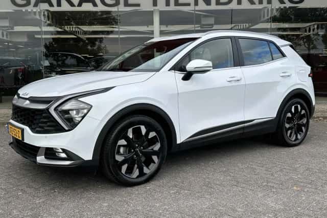 Kia Sportage (2022) thumbnail 1