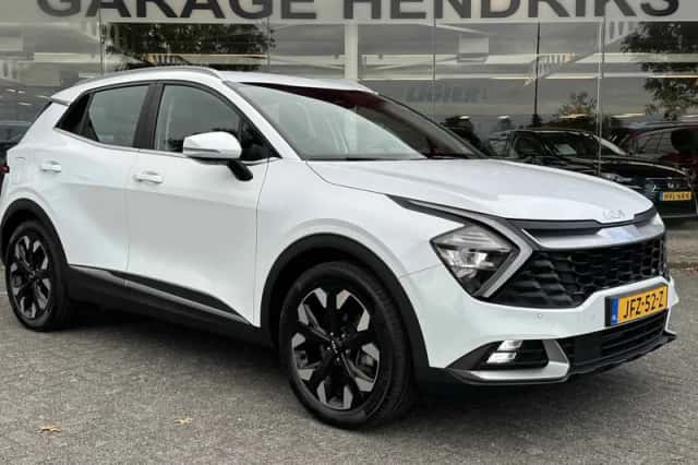 Kia Sportage (2022) thumbnail 4
