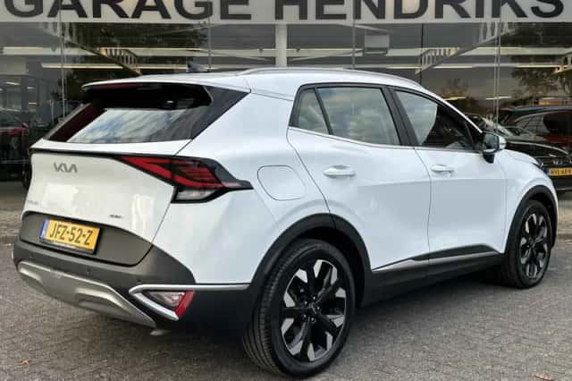 Kia Sportage (2022) thumbnail 5