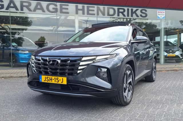 Hyundai Tucson (2021) thumbnail 3