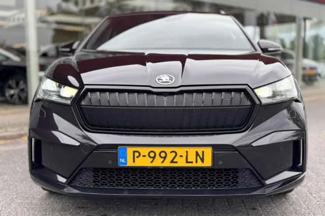 Škoda Enyaq (2022) thumbnail 5