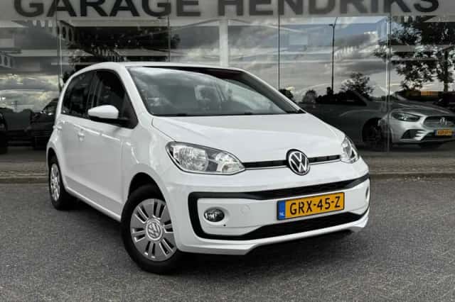 Volkswagen Up! (2021) thumbnail 5