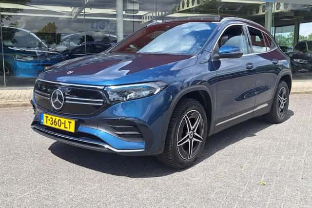 Mercedes-Benz EQA (2022) thumbnail 1