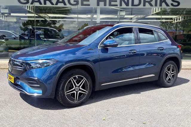 Mercedes-Benz EQA (2022) thumbnail 3