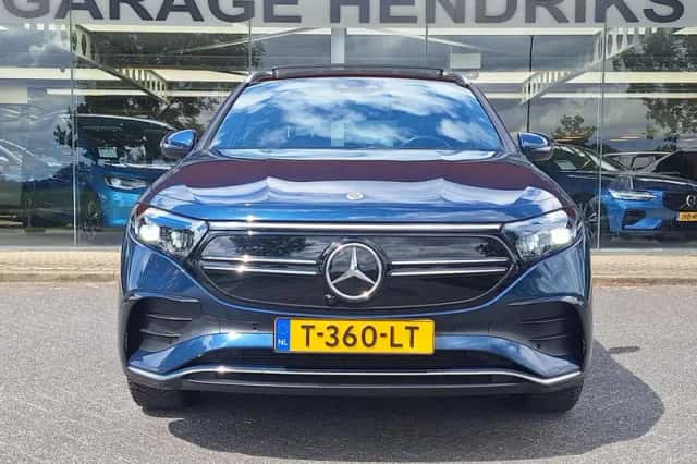 Mercedes-Benz EQA (2022) thumbnail 6
