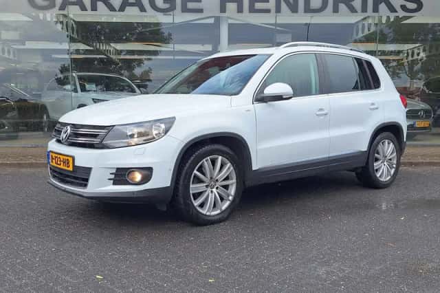 Volkswagen Tiguan (2014) thumbnail 1