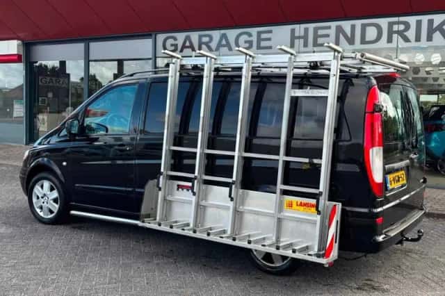 Mercedes-Benz Vito (2010) thumbnail 5