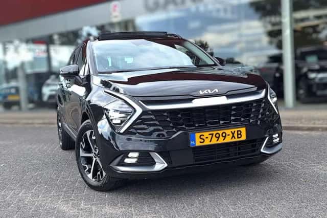 Kia Sportage (2023) thumbnail 5