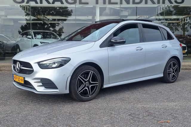 Mercedes-Benz B-Klasse (2022) thumbnail 1