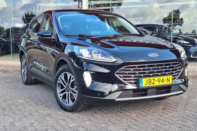 Ford Kuga (2021) thumbnail 5