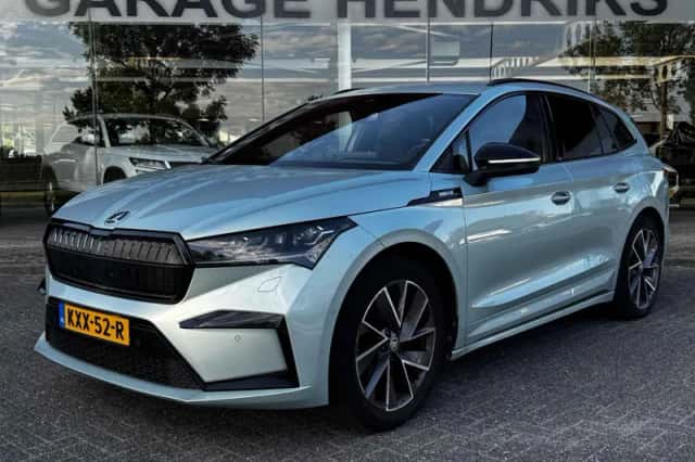 Škoda Enyaq (2023) thumbnail 1
