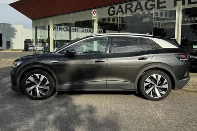 Volkswagen ID.4 (2022) thumbnail 4