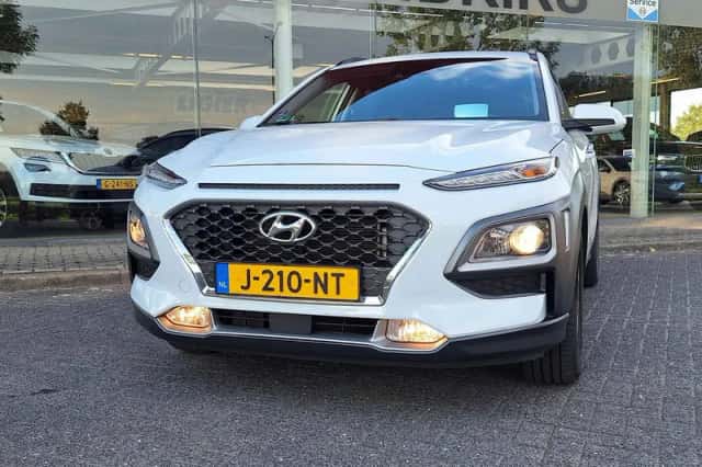 Hyundai Kona (2020) thumbnail 3