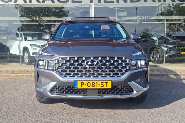 Hyundai Santa Fe (2022) thumbnail 5