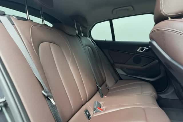 BMW 1-Serie (2020) thumbnail 2
