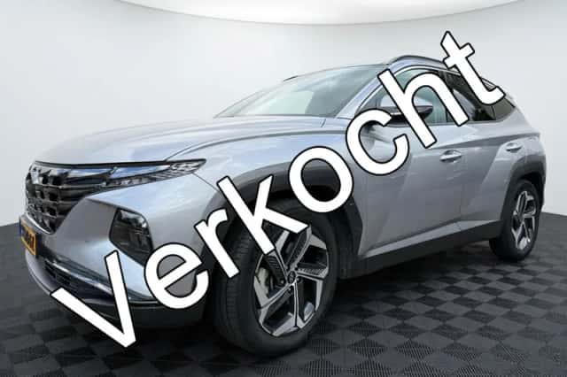 Hyundai Tucson (2023) thumbnail 2
