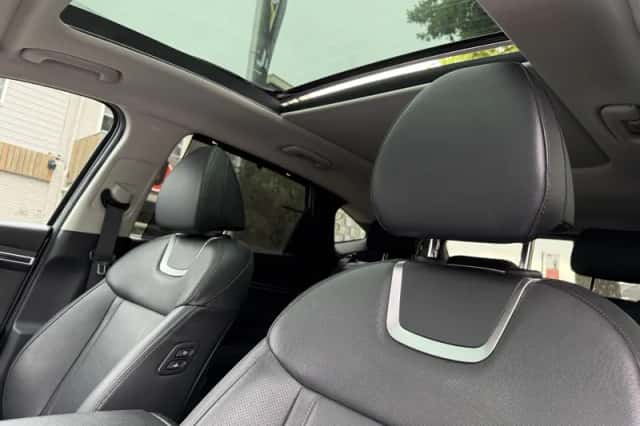 Hyundai Tucson (2023) thumbnail 3