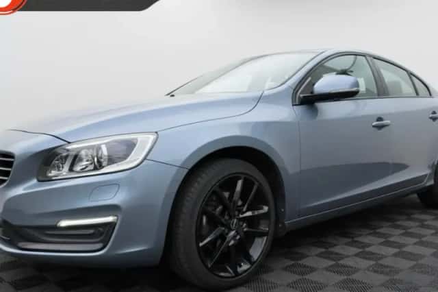 Volvo S60 (2017) thumbnail 1