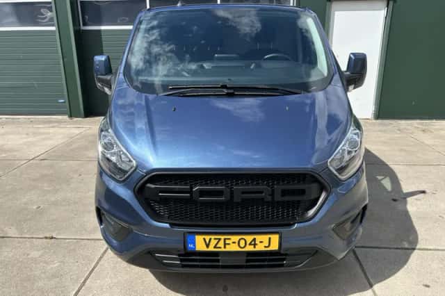 Ford Transit Custom (2023) thumbnail 3