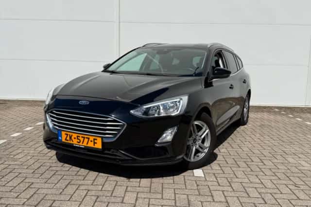 Ford Focus (2019) thumbnail 2
