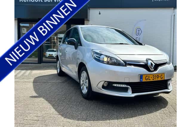 Renault Scénic (2015) thumbnail 1
