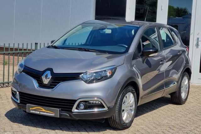 Renault Captur (2016) thumbnail 6