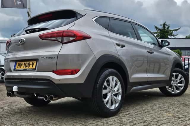 Hyundai Tucson (2017) thumbnail 5