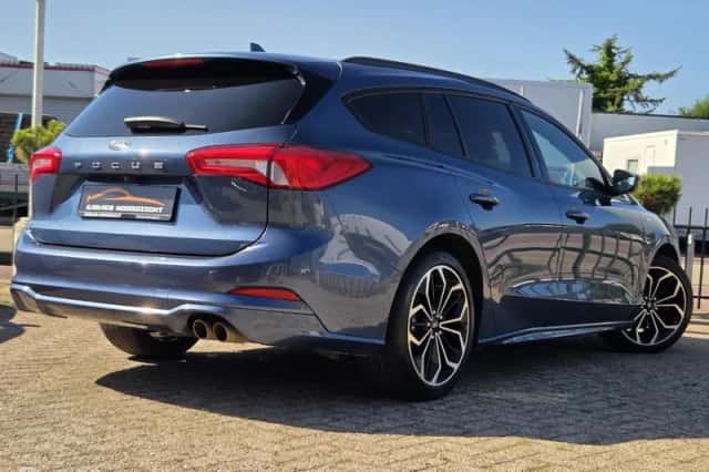 Ford Focus (2020) thumbnail 4