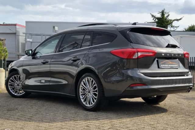 Ford Focus (2019) thumbnail 6