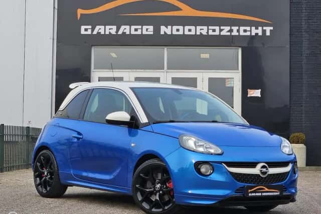Opel Adam (2017) thumbnail 2