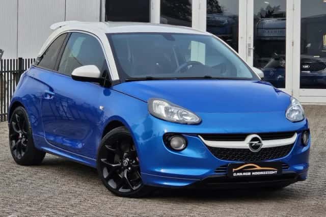 Opel Adam (2017) thumbnail 3