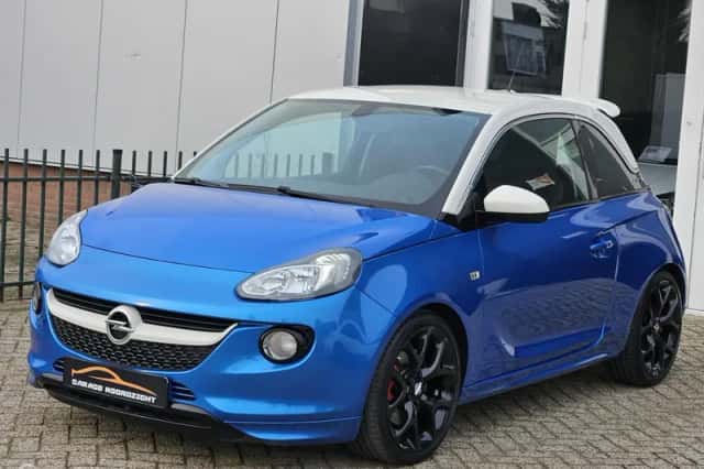 Opel Adam (2017) thumbnail 6
