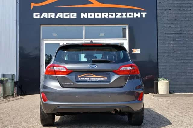 Ford Fiesta (2019) thumbnail 5