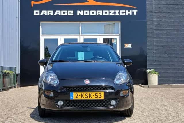 Fiat Punto Evo (2014) thumbnail 2