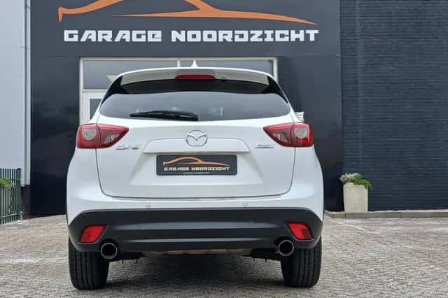 Mazda CX-5 (2017) thumbnail 5