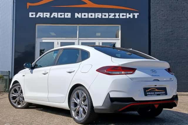 Hyundai i30 (2020) thumbnail 4