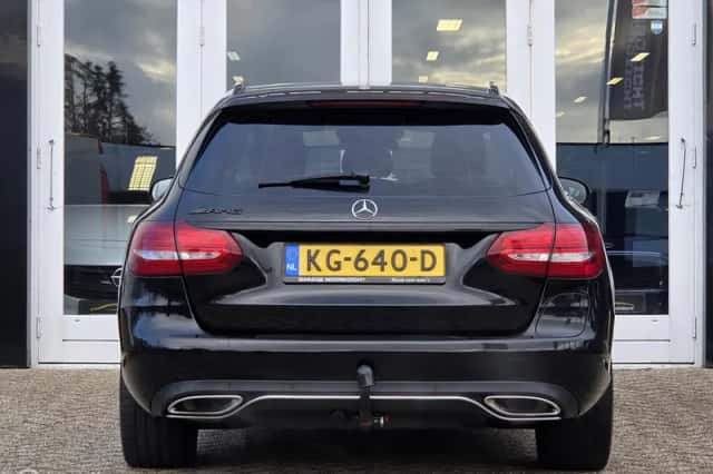 Mercedes-Benz C-Klasse (2017) thumbnail 5