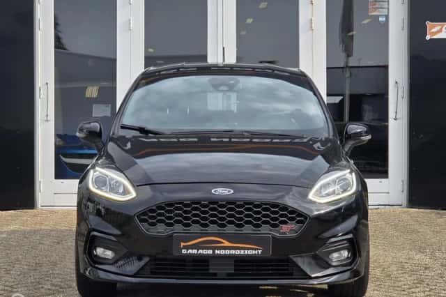 Ford Fiesta (2020) thumbnail 2