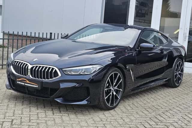 BMW 8-Serie (2021) thumbnail 4