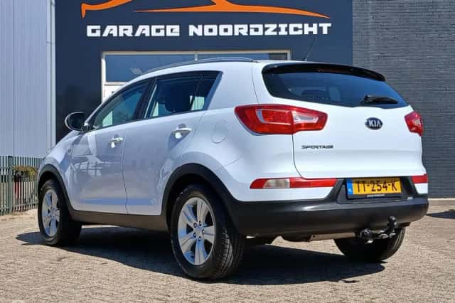 Kia Sportage (2014) thumbnail 4